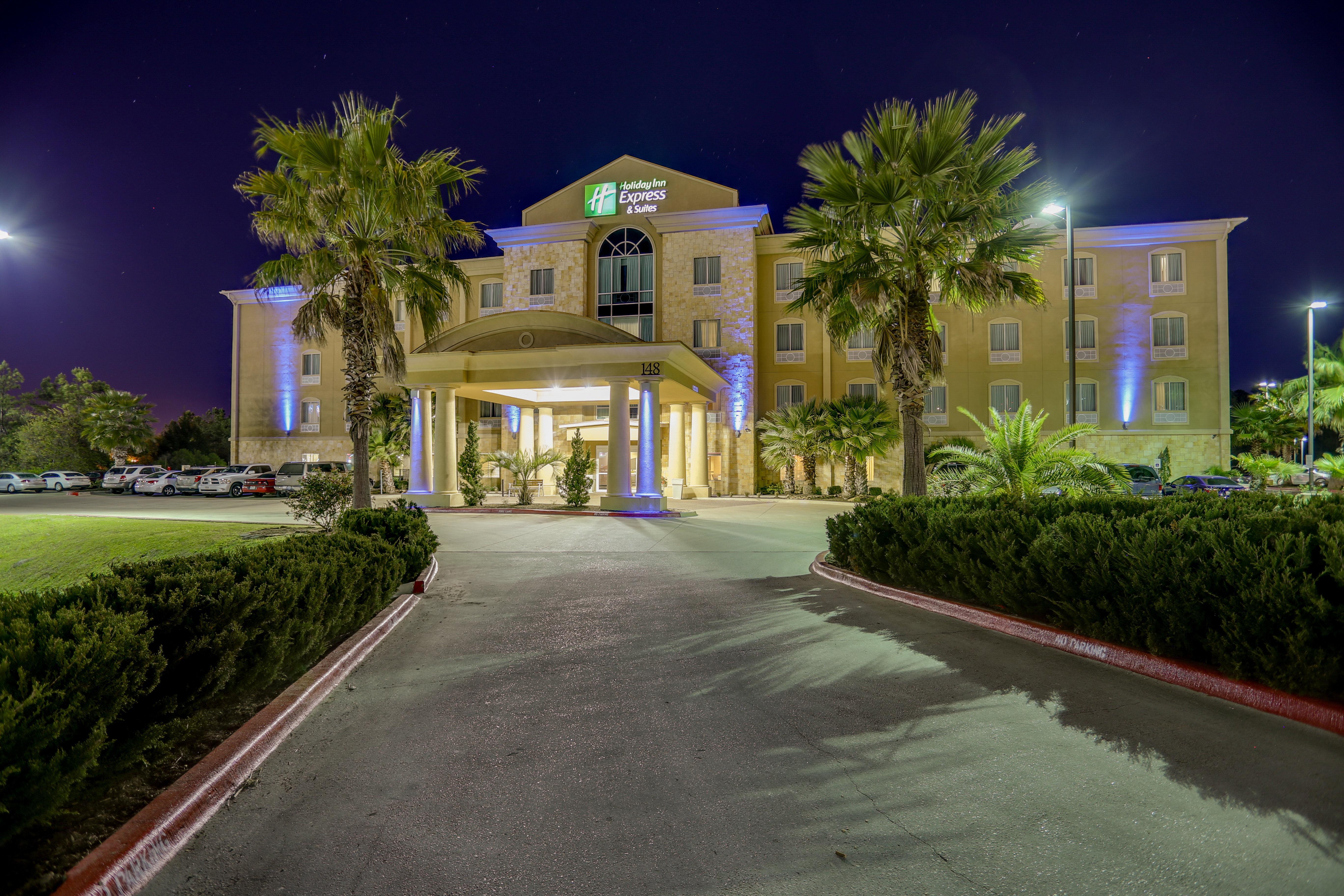 Holiday Inn Express Hotel & Suites Huntsville By Ihg Екстериор снимка